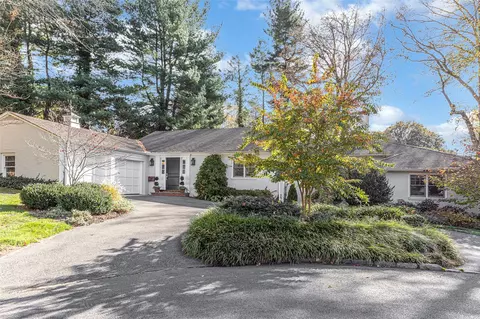 5 Crampton Rd, Bronxville, NY 10708