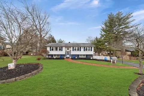 9 Tower Rd, Carmel, NY 10512
