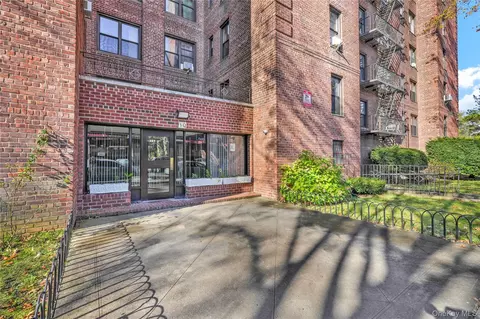 Other - 10 E 43rd St #4K, Brooklyn, NY 11203 photo 9 of 11