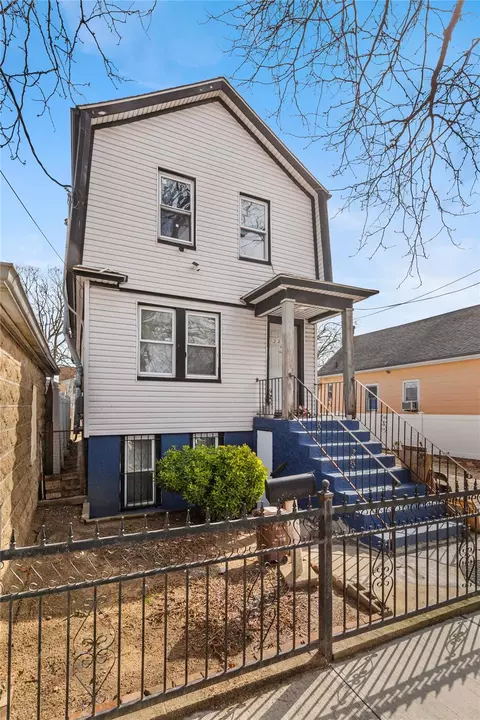 13311-13 133rd St, New York, NY 11420
