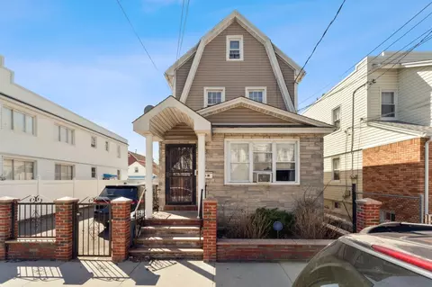 103-18 103rd St, New York, NY 11417