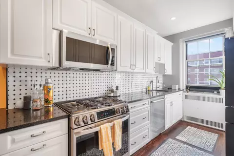 253 Garth #4K, Scarsdale, NY 10583