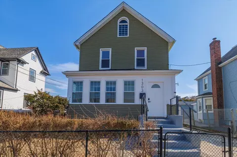 13-03 Brunswick Ave, New York, NY 11691
