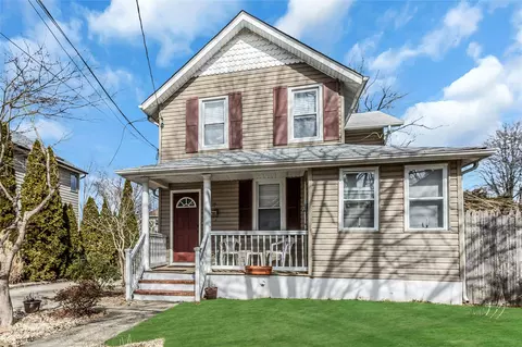 207 Belmont Ave, North Hempstead, NY 11590
