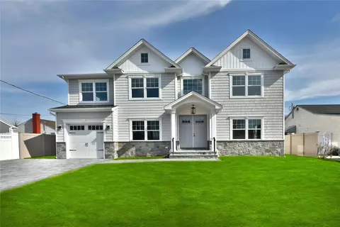 749 Evelyn Ave, North Bellmore, NY 11710