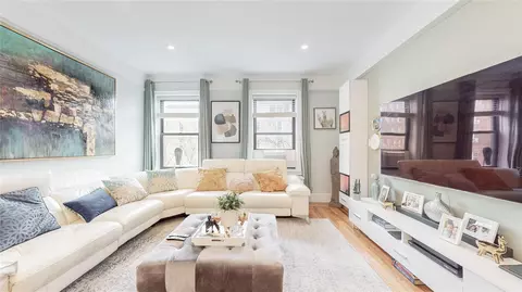 8310 35 Ave #3-O, New York, NY 11372
