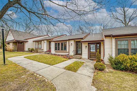 425 Bridgewater Dr #C, Ridge, NY 11961
