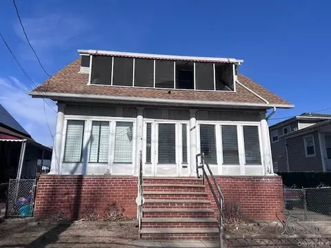 16047 122nd Ave, New York, NY 11434
