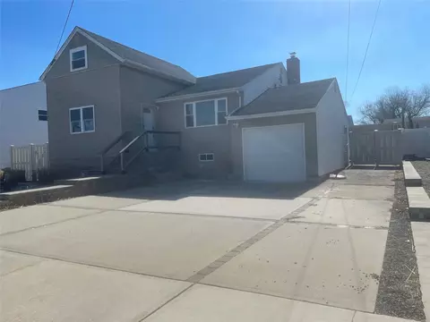 1112 Jackson Pl, Baldwin, NY 11510