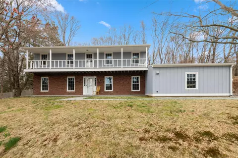 161 Parkview Rd, Pound Ridge, NY 10576