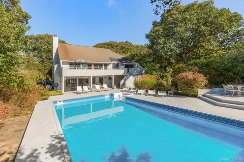 29 Kenwood Rd, Southampton, NY 11968