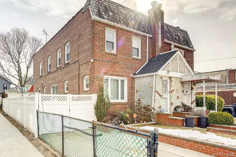 209-30 111 Rd, New York, NY 11429
