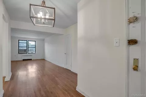 3840 Greystone Ave #4H, New York, NY 10463 photo 12