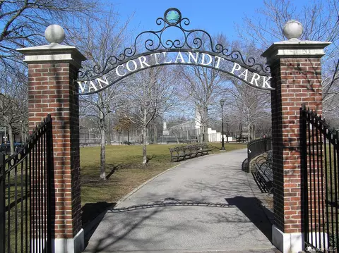 3840 Greystone Ave #4H, New York, NY 10463 photo 16