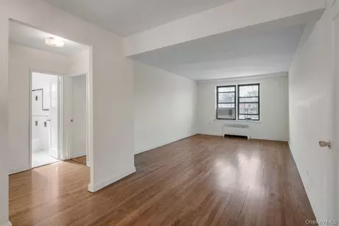 3840 Greystone Ave #4H, New York, NY 10463
