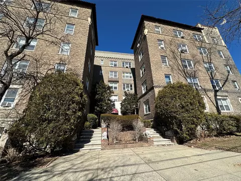 151 E Prospect Ave #5 D, Mount Vernon, NY 10550