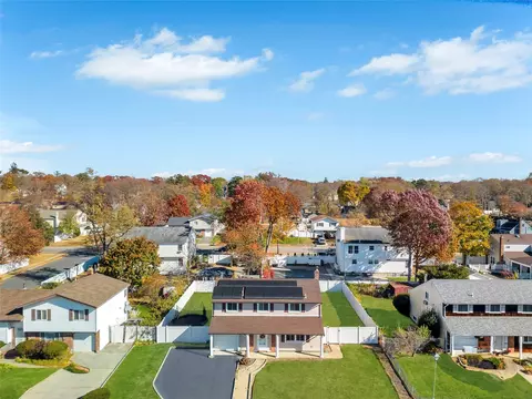 141 Root Ave, Central Islip, NY 11722