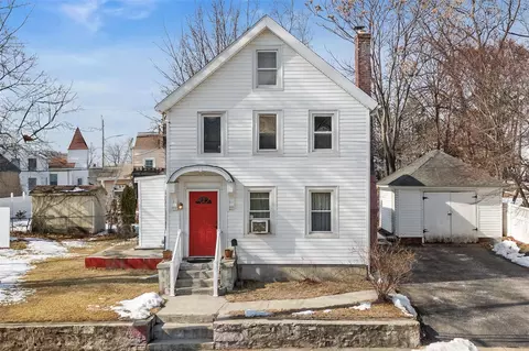 45 Cliff St, Beacon, NY 12508