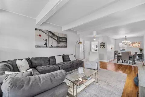 103 Wiltshire Rd #D13, Scarsdale, NY 10583