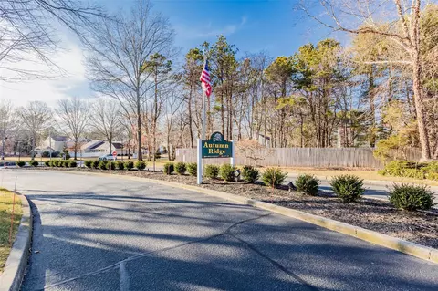 166 Dari Dr #166, Holbrook, NY 11741