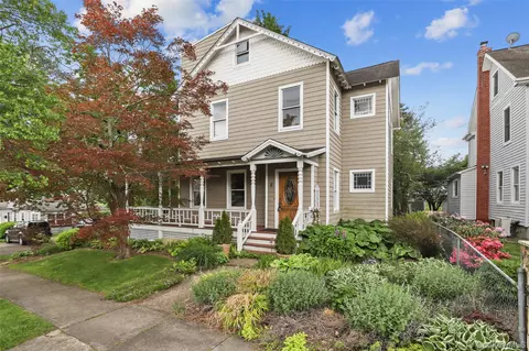 6 Agate Ave, Ossining, NY 10562