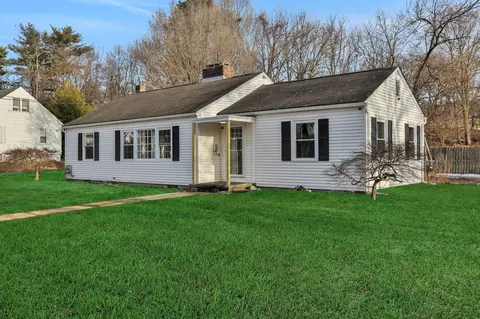 219 North St, Newburgh, NY 12550