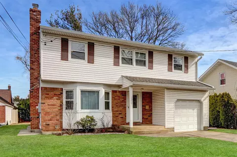 1377 Exeter St, Baldwin, NY 11510