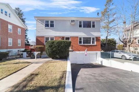 105 Hillview Ave, Yonkers, NY 10704