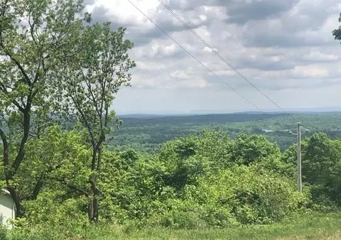84 Mountain Rd, Mamakating, NY 12721