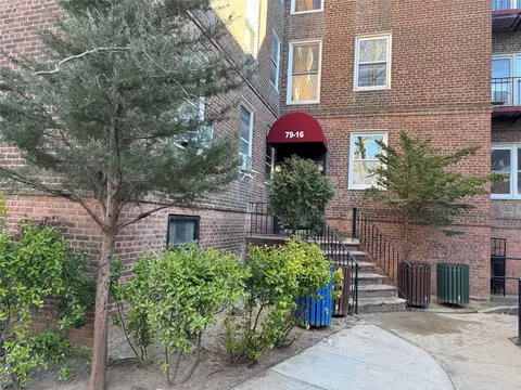 79-16 Main St #2K, Flushing, NY 11367