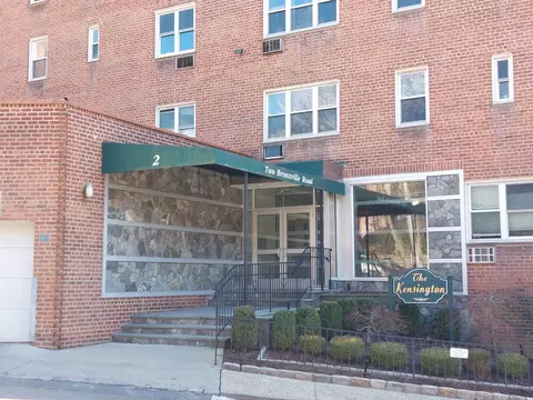 2 Bronxville Rd #2C, Yonkers, NY 10708