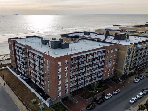 666 Shore Rd #1I, Long Beach, NY 11561