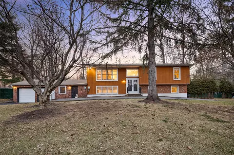 7 Kelly Ct, Ramapo, NY 10952