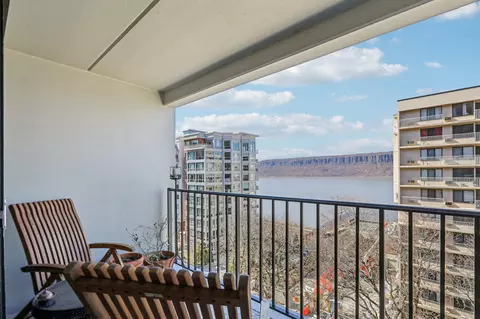 1116 Warburton Ave #4H, Yonkers, NY 10701