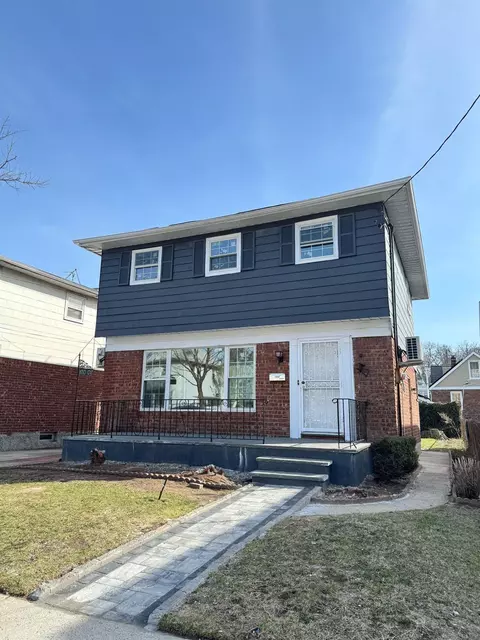 17002 144th Ave, New York, NY 11434