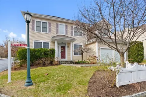 134 Reverie Ct, Greenburgh, NY 10603