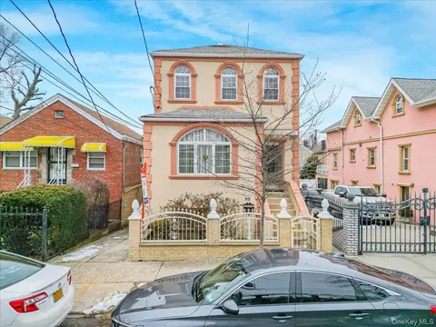 2925 Morgan Ave, New York, NY 10469