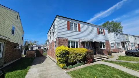 50-32 201 St, New York, NY 11364