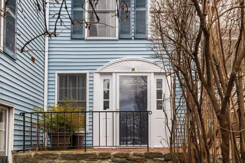 13 Washington Mews #13, Port Chester, NY 10573