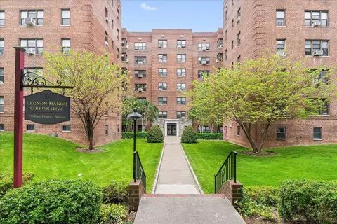 485 E Lincoln Ave #104, Mount Vernon, NY 10552