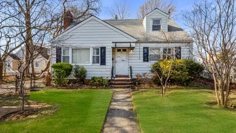 74 Lehrer Ave, Elmont, NY 11003