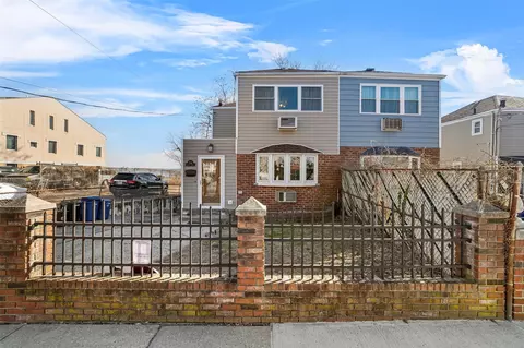 3296 Griswold Ave, New York, NY 10465