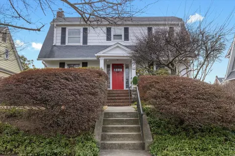 226 Clinton Ave, New Rochelle, NY 10801