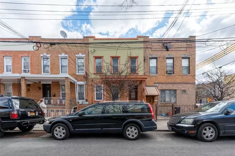 74-45 62 St, New York, NY 11385