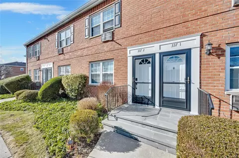 337 Hicksville Rd UNIT 2, Bethpage, NY 11714