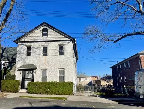 25-11 126 St, Flushing, NY 11354