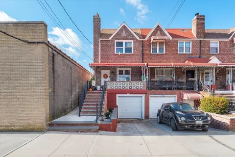 544 E 43rd St, Brooklyn, NY 11203