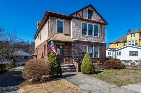 215 Sedgwick Ave, Yonkers, NY 10705