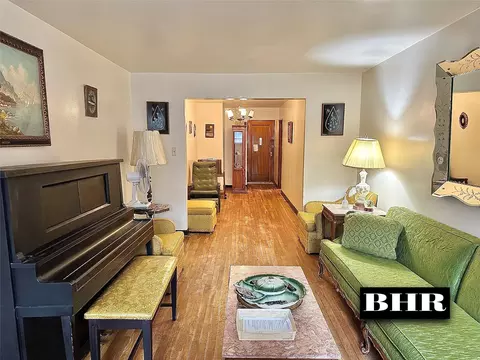 2427 E 29th St #1N, Brooklyn, NY 11235