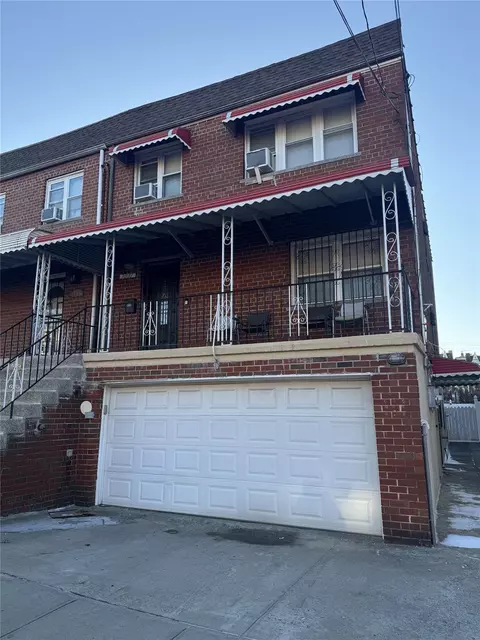 3031 Paulding Ave, New York, NY 10469